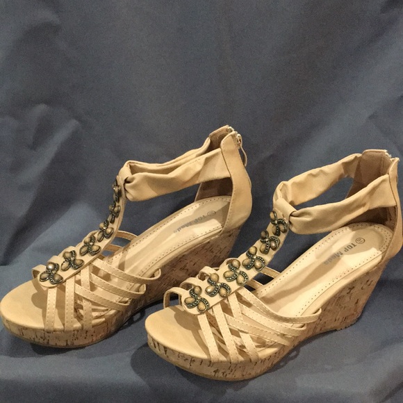 TOP Moda Shoes - Tan Beaded Wedge